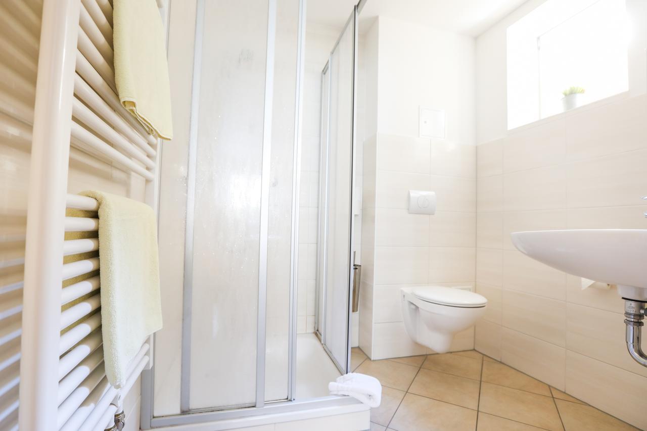 Hotel Buetzower Hof Ngoại thất bức ảnh