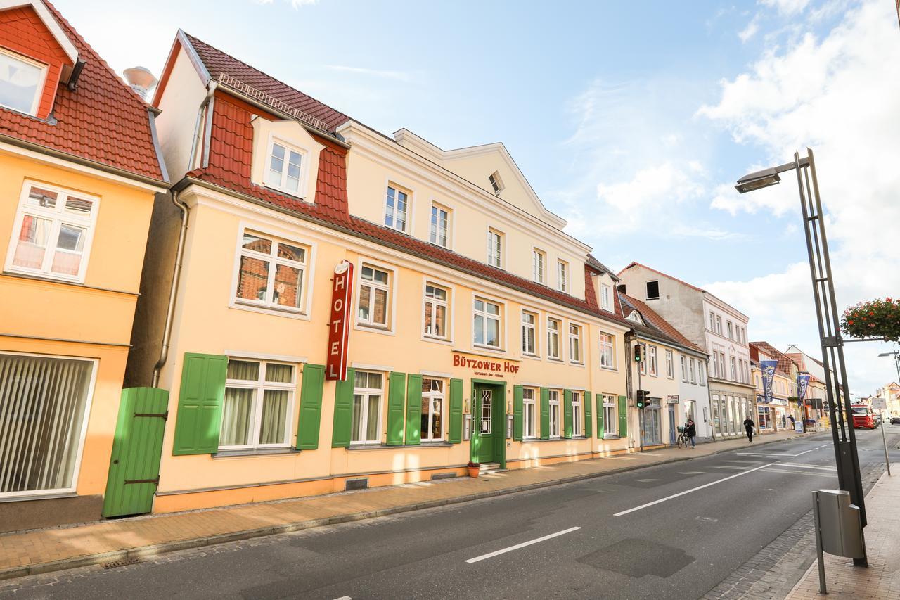Hotel Buetzower Hof Ngoại thất bức ảnh